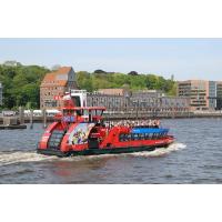 737_3134 Hafenfähre in Fahrt Richtung Anleger Dockland - Altonaer Kaispeicher. | 
